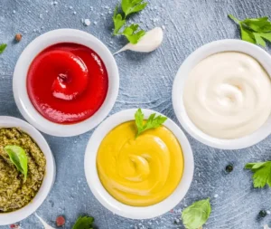 Viscosity-Enhanced Sauces Using Hylix's Xanthan Gum in Culinary Applications